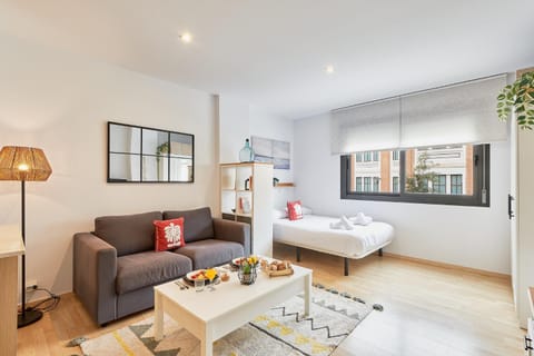 Bed, Living room, Photo of the whole room