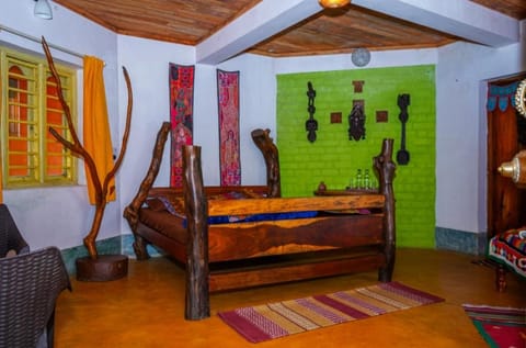 Bed, Living room, Photo of the whole room