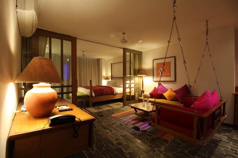 Living room, Photo of the whole room, Seating area