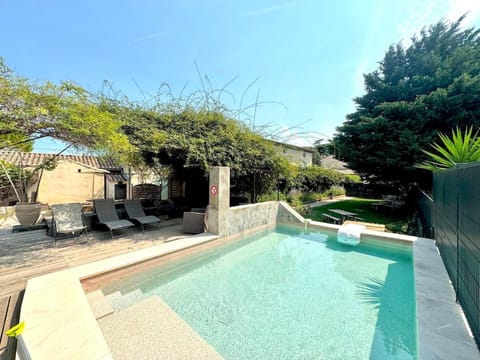 Garden, Swimming pool