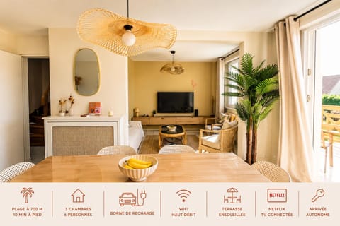 TV and multimedia, Living room, Dining area