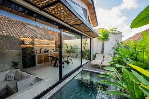 Natural landscape, Living room, Seating area, Garden view, Pool view, sunbed