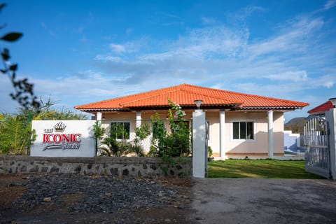 Property building, Property logo or sign