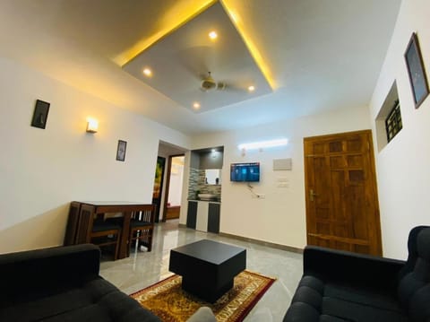 TV and multimedia, Living room, Dining area