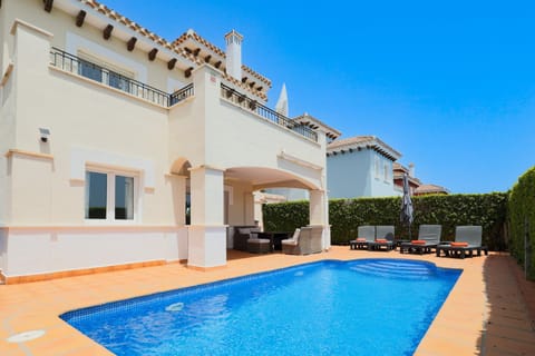 Pool view, Swimming pool, sunbed