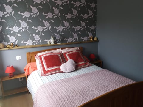 Living room, Bedroom