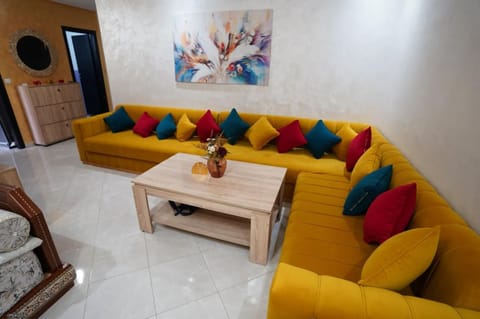 Living room, Decorative detail