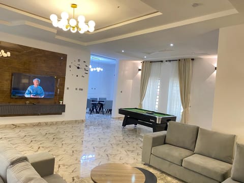 TV and multimedia, Living room