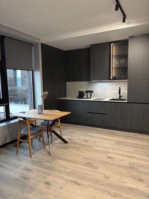 Coffee/tea facilities, Kitchen or kitchenette, Dining area