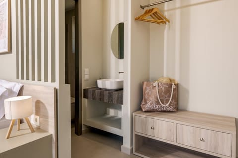 Bathroom, Bedroom