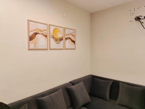 Decorative detail, Seating area