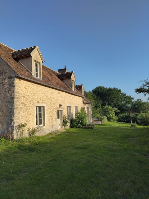 Property building, Garden view