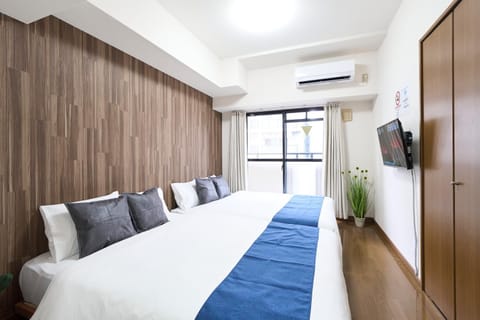 Bed, TV and multimedia, Bedroom, air conditioner