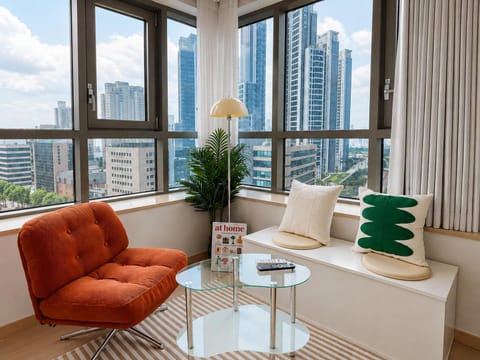 Living room, Seating area