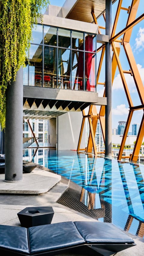 Day, Balcony/Terrace, Pool view, Swimming pool, sunbed