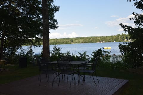 Patio, Lake view