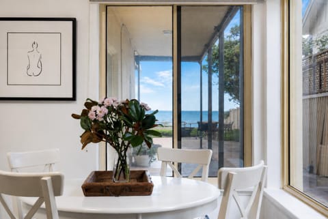 Dining area, Sea view