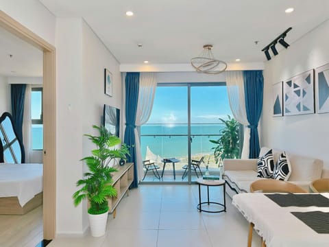 Natural landscape, TV and multimedia, Living room, Sea view