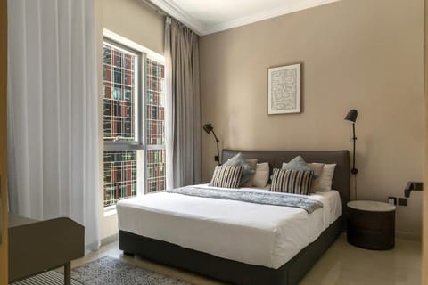 Bed, View (from property/room), Decorative detail, Bedroom, City view, Street view, hair dryier, safe, wardrobe