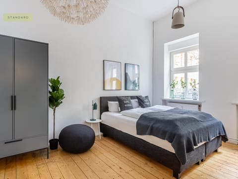 Bed, Bedroom