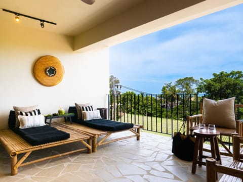 Property building, Balcony/Terrace