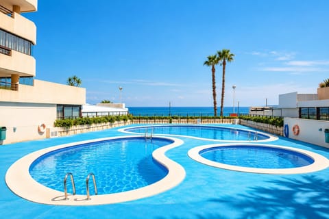Pool view, Swimming pool