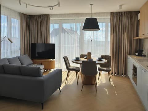 Living room, Seating area, Dining area