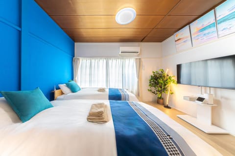 Bed, TV and multimedia, Bedroom, air conditioner