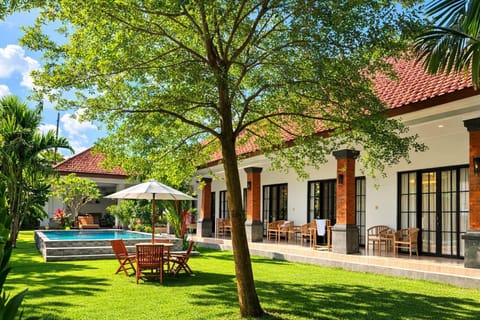 Natural landscape, Garden view, Pool view