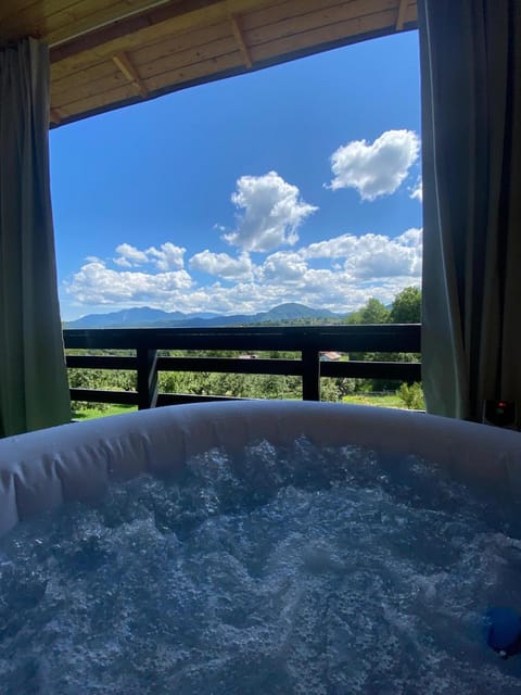 Hot Tub, Balcony/Terrace