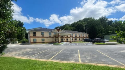 Property building, Parking