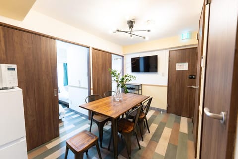 Communal lounge/ TV room, Dining area