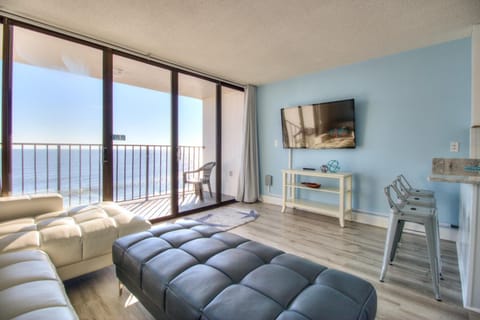Living room, Sea view