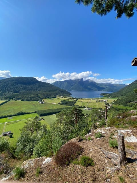Nearby landmark, Day, Natural landscape, Mountain view, Sea view