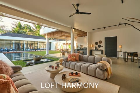 Day, Living room, Seating area, Dining area