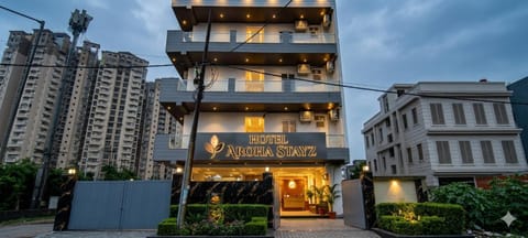 Property building, Day