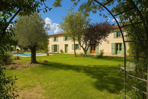 Property building, Garden