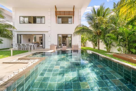 Property building, Patio, Garden, Pool view, Swimming pool
