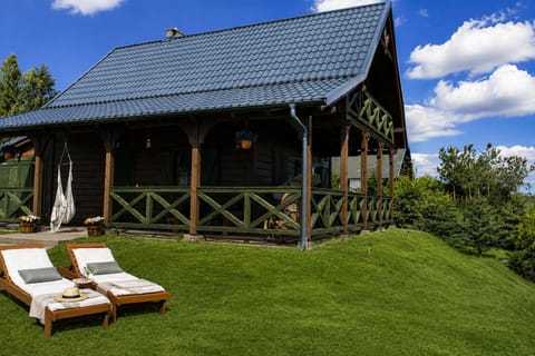 Property building, Patio, Garden, Garden view, sunbed