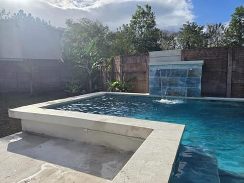 Swimming pool, Swimming pool