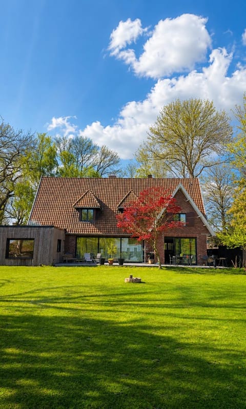 Property building, Garden, Garden view