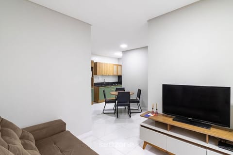 TV and multimedia, Kitchen or kitchenette, Living room, Dining area