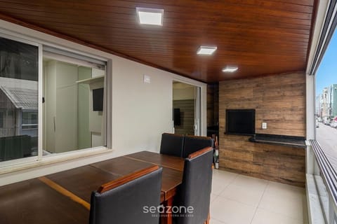 BBQ facilities, Balcony/Terrace, Dining area, City view