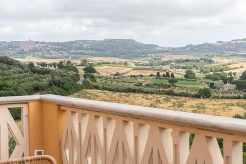 Nearby landmark, Natural landscape, View (from property/room), Balcony/Terrace, Mountain view