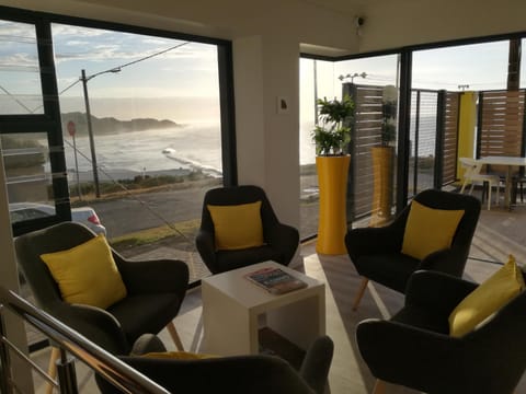 Patio, Lobby or reception, Decorative detail