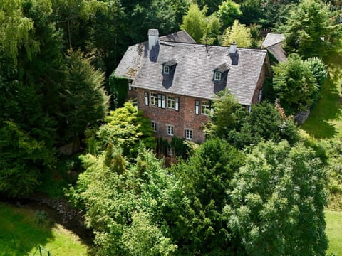 Property building, Bird's eye view