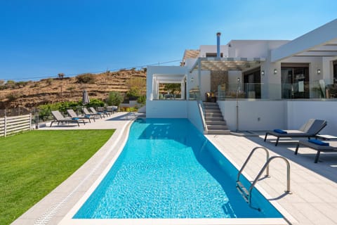 Garden, Swimming pool, Swimming pool