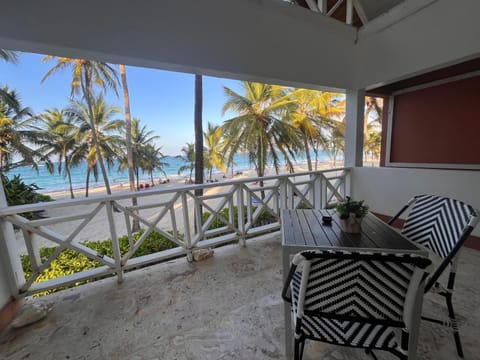 View (from property/room), Balcony/Terrace, Beach, Sea view