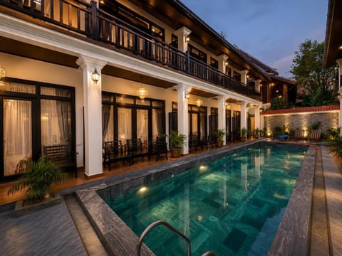 Pool view
