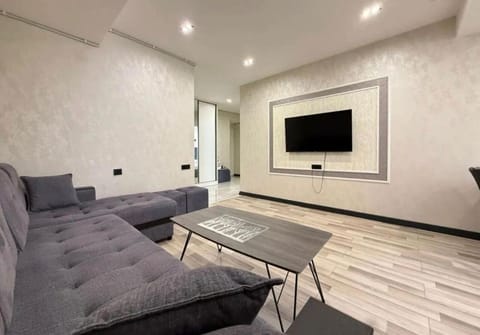 Facade/entrance, Lobby or reception, Seating area